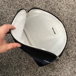 Incase Laptop Case - Black